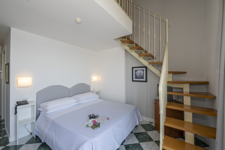 Bedroom 4, Hotel Beau Rivage, Verbano-Cusio-Ossola