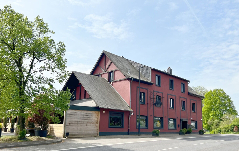 Primary image
