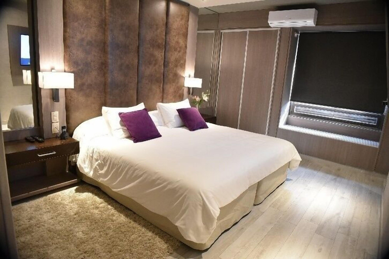 Bedroom 3, Ramada Plaza by Wyndham Tucuman, Capital
