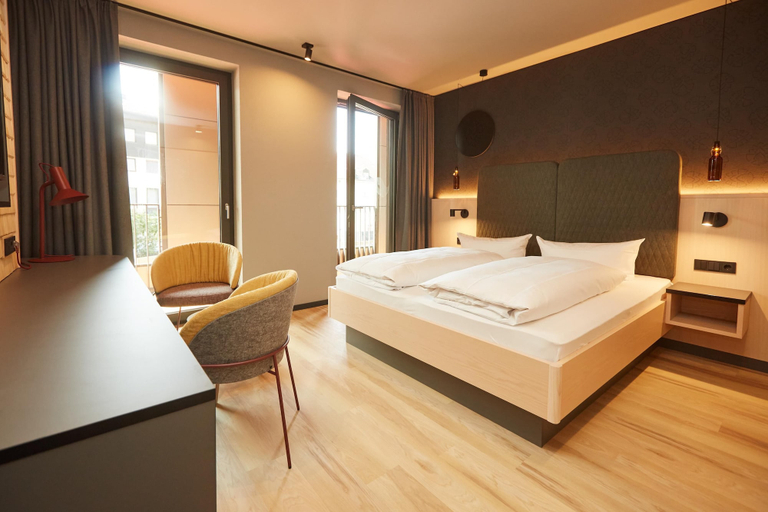 Bedroom 3, Hotel Zum Goldenen Hirsch, Oberallgäu