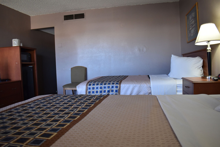Bedroom 4, Rodeway Inn Alamogordo, Otero