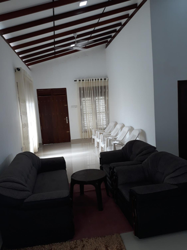 Others 5, Padmi Villa, Weligama