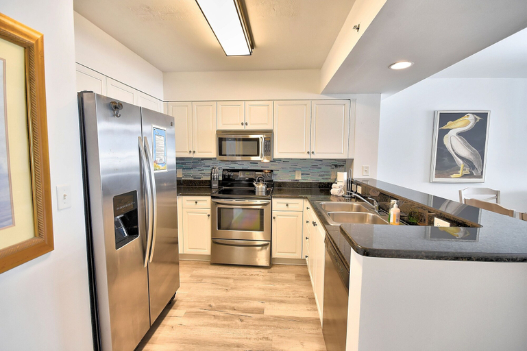 Private kitchen 2, Southwind 1204 3 Bedroom Condo by RedAwning, Horry