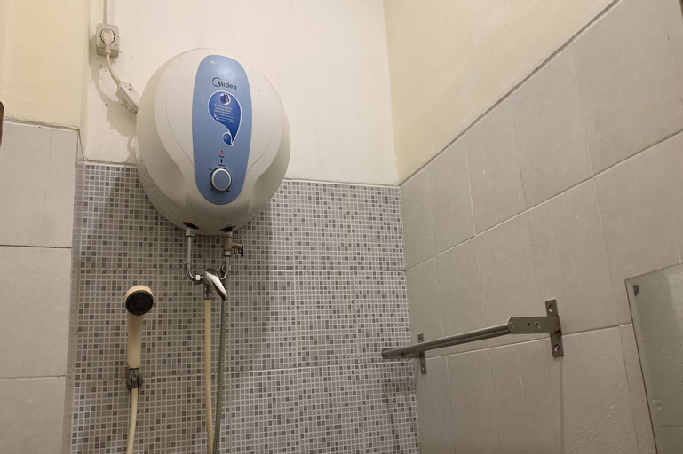 Bathroom 3