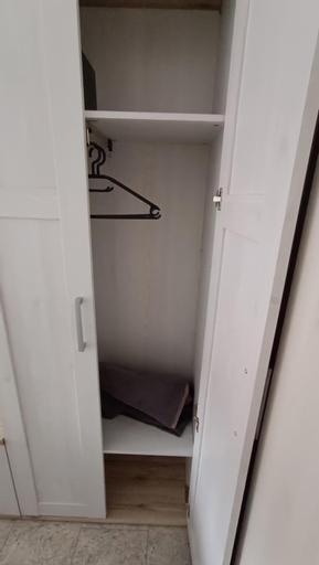 Bathroom 9