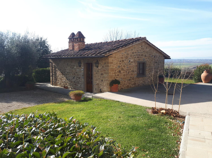 Exterior & Views 3, Leopoldina L'Orto, Arezzo
