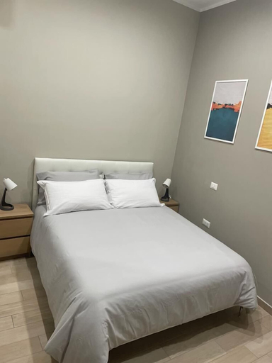 Bedroom 2, Miambra, Napoli