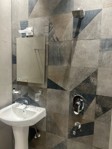 Bathroom 4, Hotel Katani Inn, Sahibzada Ajit Singh Nagar