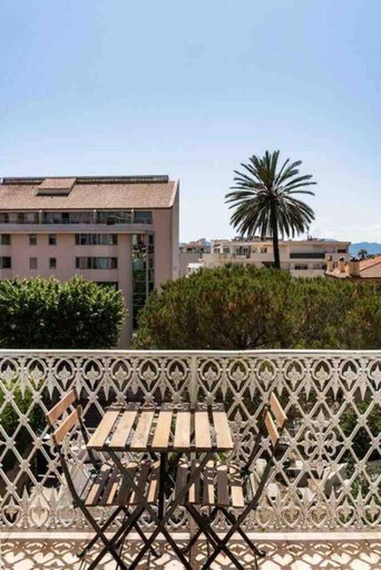 Others 4, Suite luxe jacuzzi - CANNES SUQUET, Alpes-Maritimes