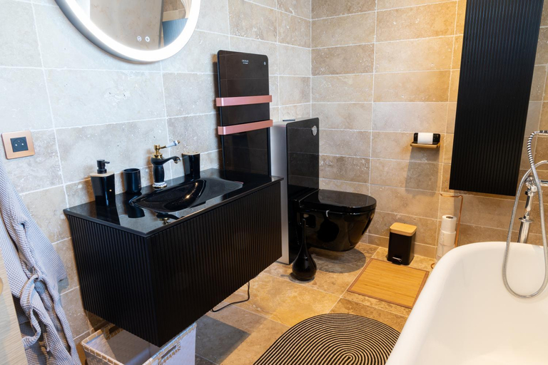 Bathroom 4, L'etoile d'Arras, Pas-de-Calais