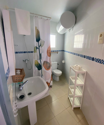 Bathroom 5, Hostal Avenida by Bossh! Hotels, Cádiz