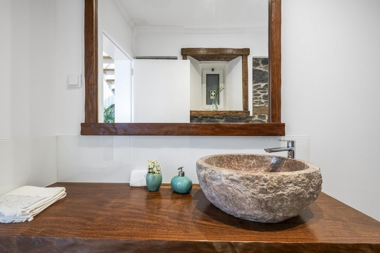 Bathroom 2, Casas da Luz - Casa da M e by Homie, Ponta do Sol