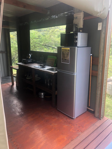 Kitchen 5, Simbonga Game Farm & Sanctuary, Cacadu