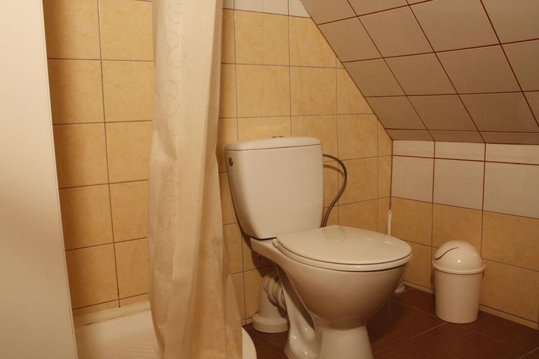 Bathroom 3, The Jolly Man, Vilniaus