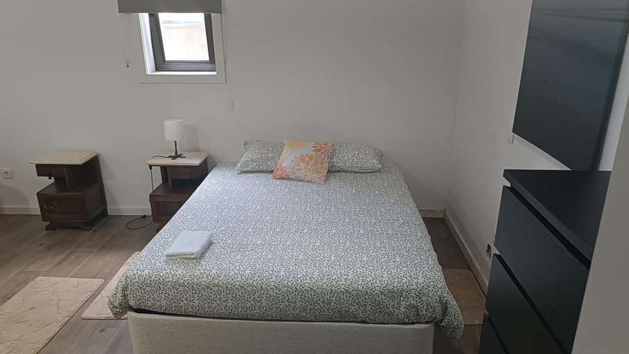 Bedroom 2, Casa da Rosa, Barcelos