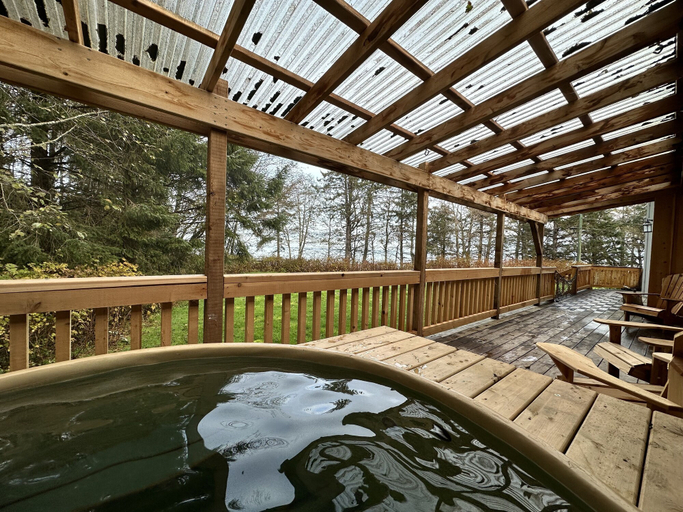 Others 5, Green Coast Lodge, Skeena-Queen Charlotte