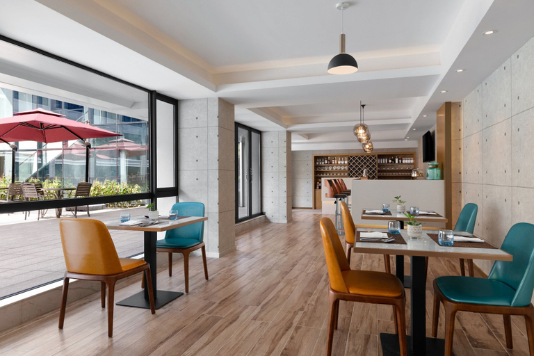 Food & Drinks 5, Four Points by Sheraton Boracay, Malay