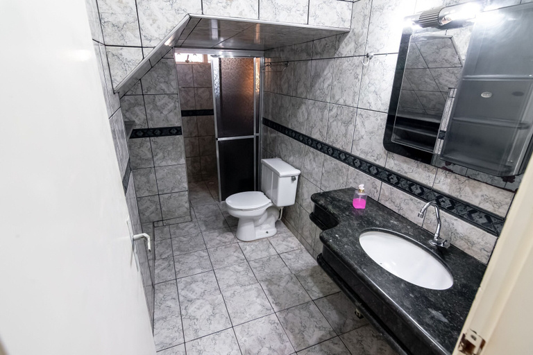 Bathroom 4, Pousada Roosevelt, Uberlândia