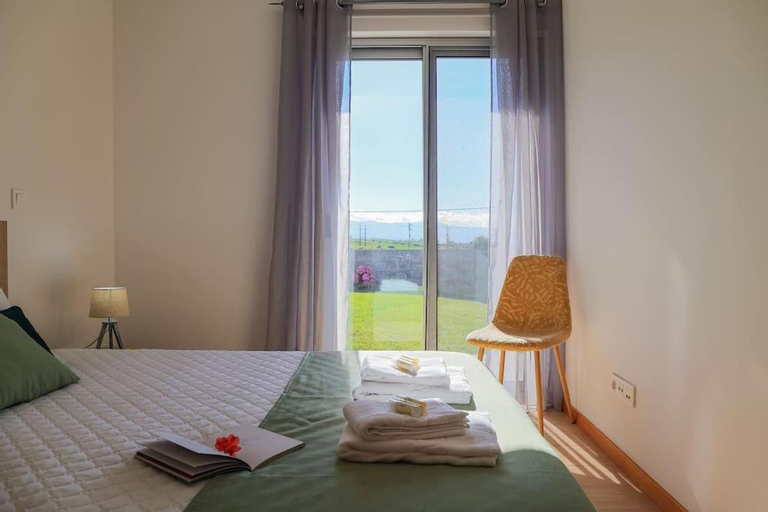 Bedroom 2, Santa Barbara Mountain 27A, Ribeira Grande