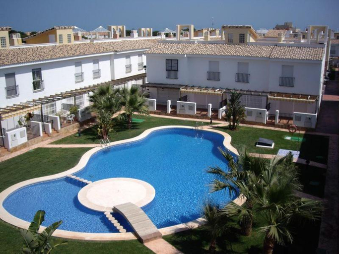 Others 3, Urb Palm Beach, Castellón