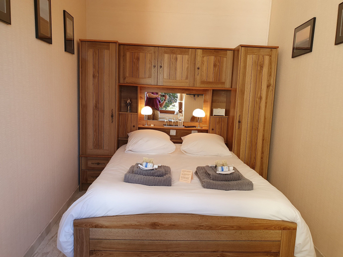Bedroom 4, Au Bon Vivant, Haute-Saône
