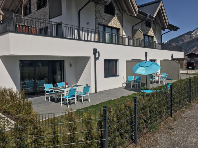 Room 2, Finest Kitzblick Golf Suites TOP 2, Zell am See