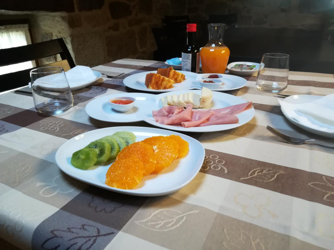 Others 2, Casa da Feira, Ourense