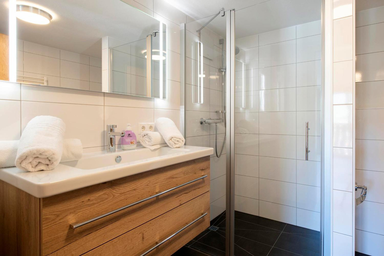Shower, Haus Drei Turme A3 by Alpenfeder, Bludenz