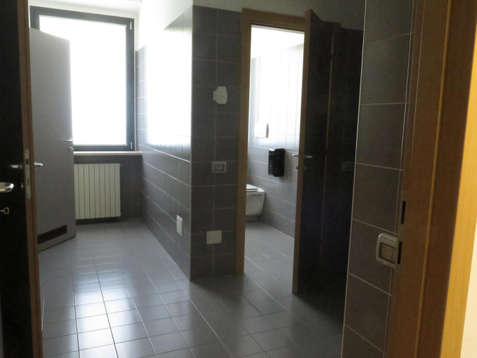 Bathroom 5, Ostello La Mine, Aosta