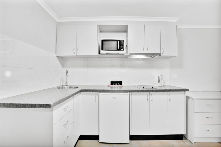 Dining Room 4