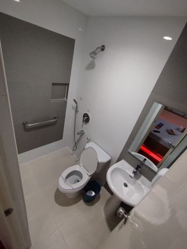 Bathroom 4, Hotel Sogo Timog Ave, Quezon City