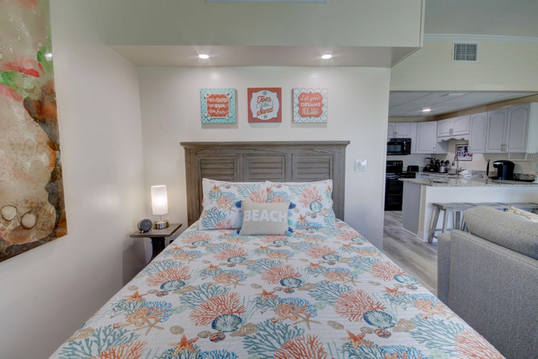Bedroom 3, 611 El Matador Condo by RedAwning, Okaloosa