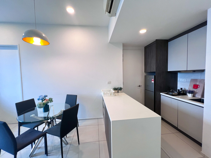 Dining Room 15