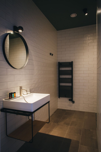 Bathroom 3, Dudok Studio's Arnhem-Oosterbeek, Renkum