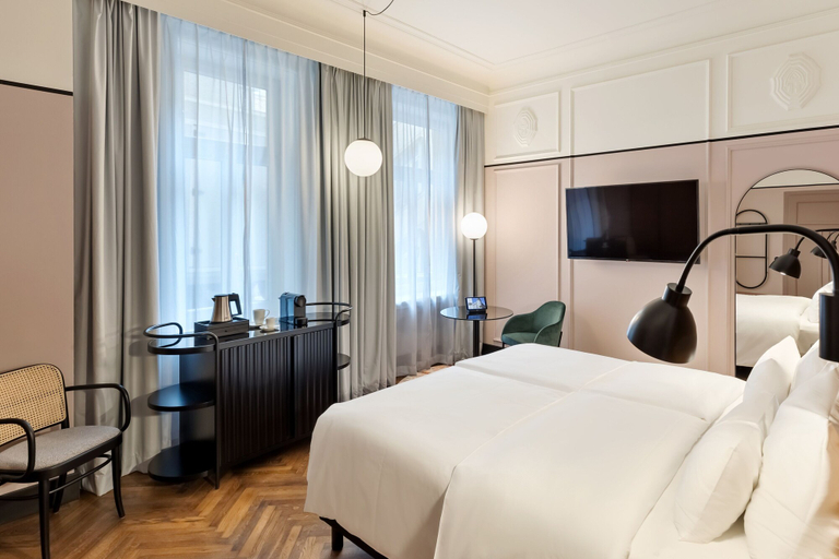 Bedroom 2, Hotel Astoria Vienna, Curio Collection by Hilton, Wien