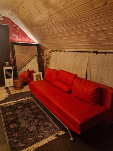 Others 3, Charming room with big bed, Luleå