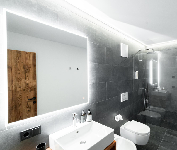 Bathroom 1, Chalet Insignis, Bolzano