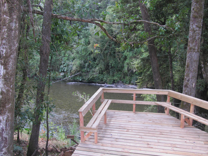 Others 3, Los Lingues Lodge, Osorno
