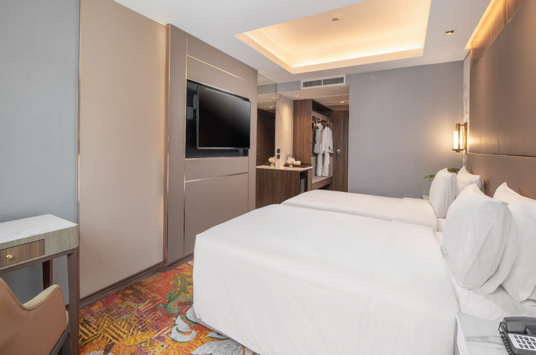 Bedroom 18