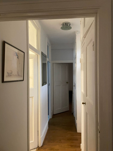 Others 5, Lovely 1-bed Apartment in London, London