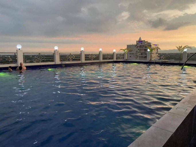 Sport & Beauty 2, Kandi Palace, Mabalacat