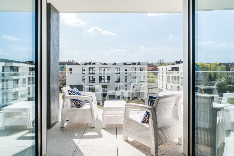 Terrace/patio, Blue Marina - OKRZEI Residence - by Lion Apartments, Gdańsk City