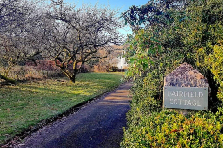 Others 4, 1 Bed Flat - Sleeps 4 - Garden - Parking - Wifi, Cumbria