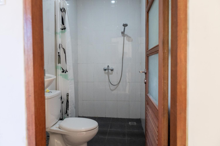 Bathroom 5