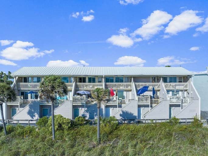 Exterior & Views 2, 3br, 3BA Beachfront Townhome! Ocean View! Steps to the Beach!, Bay