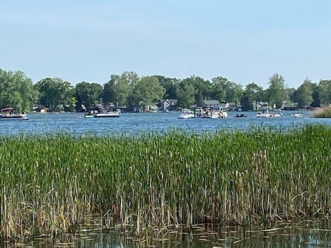 Others 5, Cozy Lakefront Studio On Long Lake! Home by RedAwning, Kalamazoo