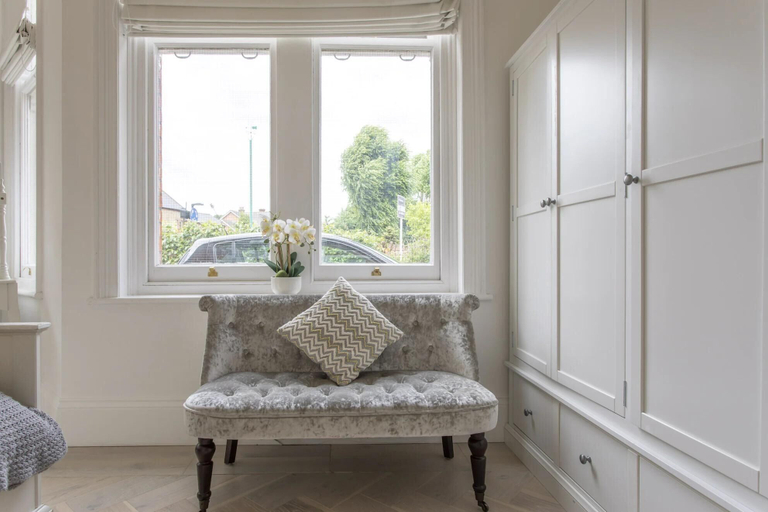 Others 5, London Apartment- 4 Bedrooms-garden and Parking, London