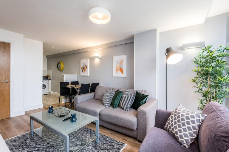 Others 3, Host Apartments Standish Street Living, Sefton