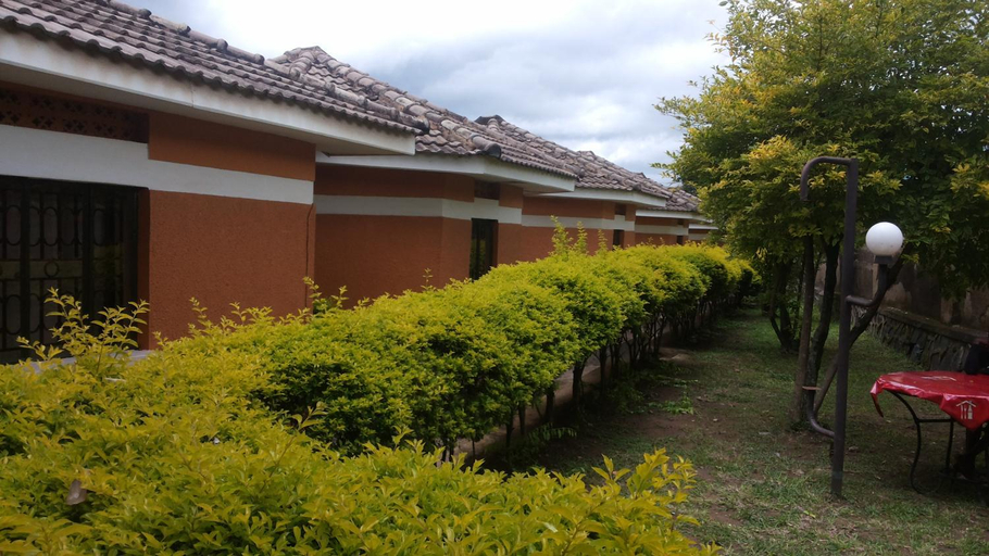 Garden, Hotel Delambiance, Koboko