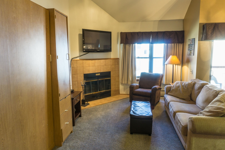 Living area 3, Steps To Winter Adventures Relaxed W/Loft Bedroomppl Condo by RedAwning, Summit